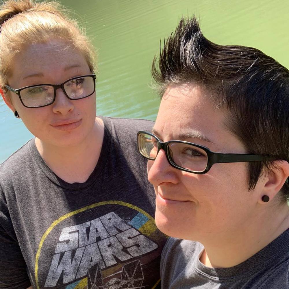 Meet your Posher, Desi